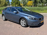 Volvo v40 1.6 t3 kinetic; 9-sjr-26 - afbeelding 10 van  16