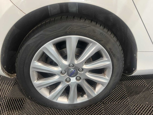Volvo v40 1.6 t3 momentum, 13-zrn-6 - afbeelding 16 van  19