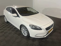 Volvo v40 1.6 t3 momentum, 13-zrn-6 - afbeelding 17 van  19