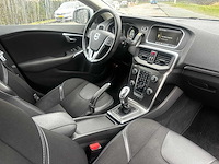 Volvo v40 1.6 t3 summum; 4-tvb-94 - afbeelding 16 van  17