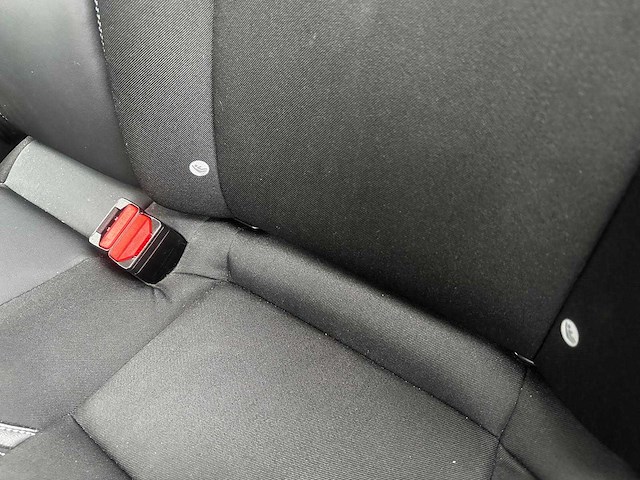 Volvo v40 1.6 t3 summum; 4-tvb-94 - afbeelding 11 van  20