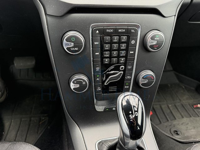 Volvo v40 2.0 d2 eco kinetic geartronic 120 at, 2017 - afbeelding 4 van  32