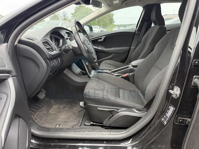 Volvo v40 2.0 d2 eco kinetic geartronic 120 at, 2017 - afbeelding 32 van  32