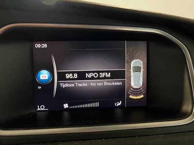 Volvo v40 2.0 d2 inscription, zr-475-x - afbeelding 2 van  20
