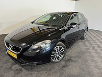 Volvo v40 2.0 d2 inscription, zr-475-x