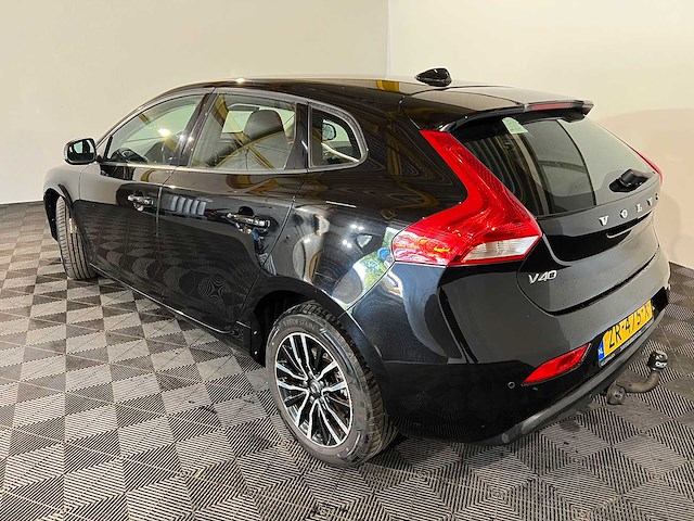 Volvo v40 2.0 d2 inscription, zr-475-x - afbeelding 15 van  20