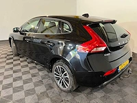 Volvo v40 2.0 d2 inscription, zr-475-x - afbeelding 15 van  20