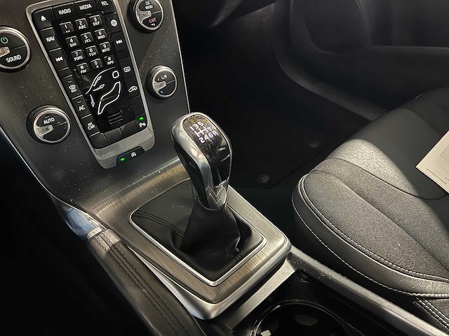 Volvo v40 2.0 d2 momentum, gg-354-k - afbeelding 9 van  22