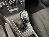 Volvo v40 2.0 d2 momentum; ns-568-n - afbeelding 3 van  9
