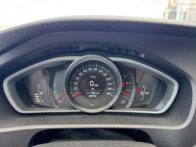 Volvo v40 2.0 d2 nordic+ ns-485-x - afbeelding 7 van  26