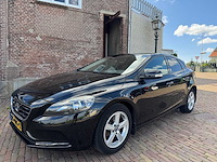 Volvo v40 2.0 d2 nordic+ ns-485-x - afbeelding 1 van  26