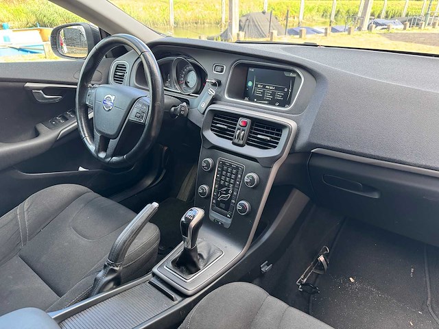 Volvo v40 2.0 d2 nordic+ ns-485-x - afbeelding 26 van  26