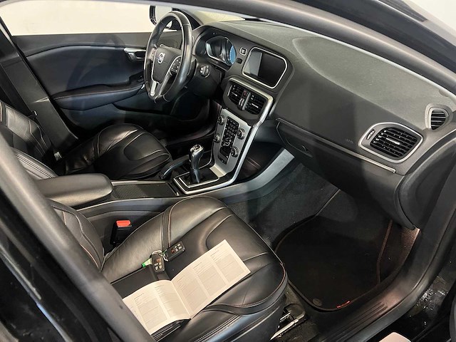 Volvo v40 2.0 d2 oc. race, sl-035-d - afbeelding 17 van  20