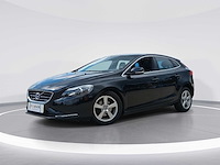 Volvo v40 2.0 d2 summum business| hr-843-t - afbeelding 1 van  32