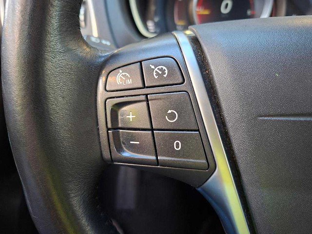 Volvo v40 2.0 d3 nordic; pg-905-l - afbeelding 3 van  14