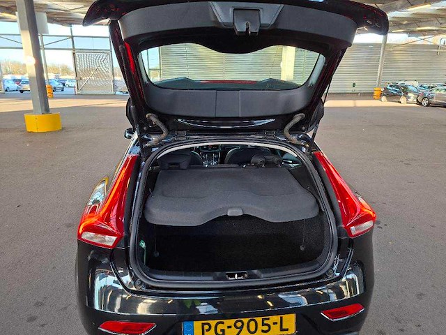 Volvo v40 2.0 d3 nordic; pg-905-l - afbeelding 12 van  14