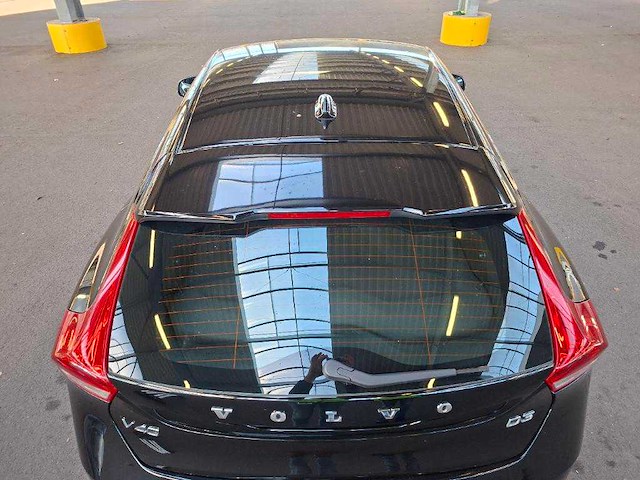 Volvo v40 2.0 d3 nordic; pg-905-l - afbeelding 17 van  20