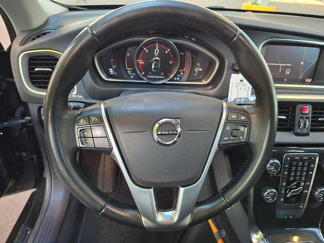 Volvo v40 2.0 d3 nordic* pg-905-l - afbeelding 3 van  18