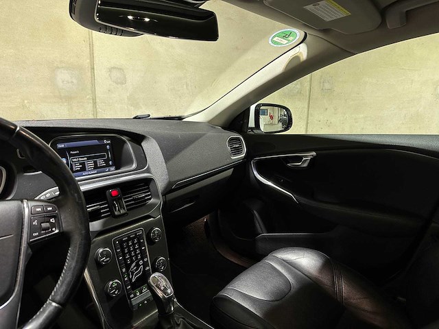 Volvo v40 2.0 d3 summum 148pk 2012, l-445-xl - afbeelding 11 van  54