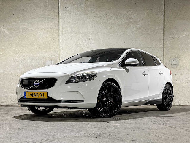 Volvo v40 2.0 d3 summum 148pk 2012, l-445-xl - afbeelding 23 van  54