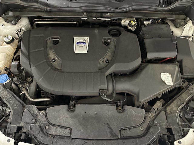 Volvo v40 2.0 d3 summum 148pk 2012, l-445-xl - afbeelding 35 van  54