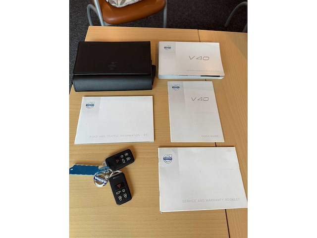 Volvo v40 2.0 d3 summum , kf-863-r - afbeelding 25 van  25