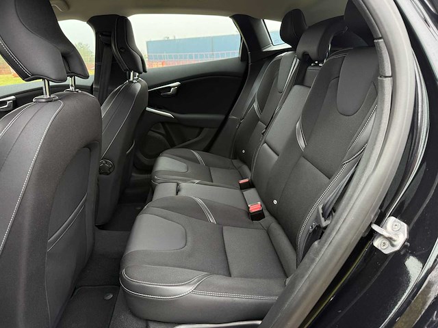 Volvo v40 2.0 d3 summum , kf-863-r - afbeelding 6 van  25