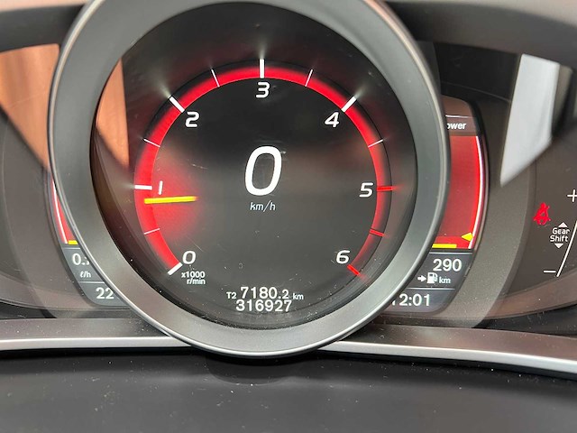 Volvo v40 2.0 d4 momentum bns, 6-xbt-28 - afbeelding 11 van  22