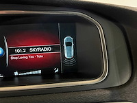 Volvo v40 2.0 d4 momentum bns, 6-xbt-28 - afbeelding 19 van  22