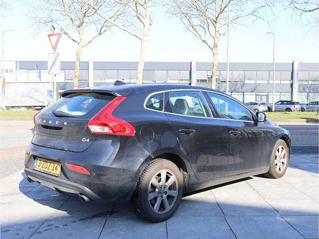 Volvo v40 2.0 d4 summum business 2014, 3-zdz-34 - afbeelding 24 van  28