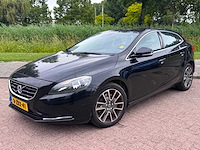 Volvo v40 2.0 d4 summum business, 8-zbx-41