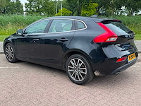 Volvo v40 2.0 d4 summum business, 8-zbx-41 - afbeelding 4 van  17