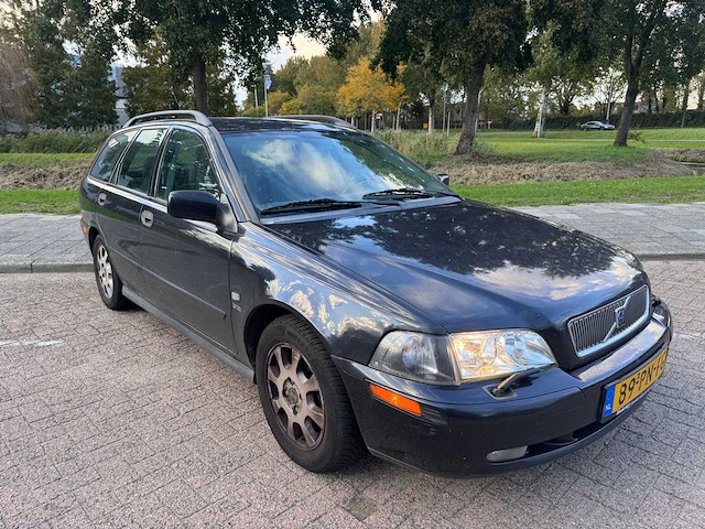 Volvo v40 2.0 europa, 89-pn-fg - afbeelding 3 van  10