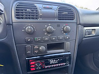 Volvo v40 2.0 europa, 89-pn-fg - afbeelding 8 van  10