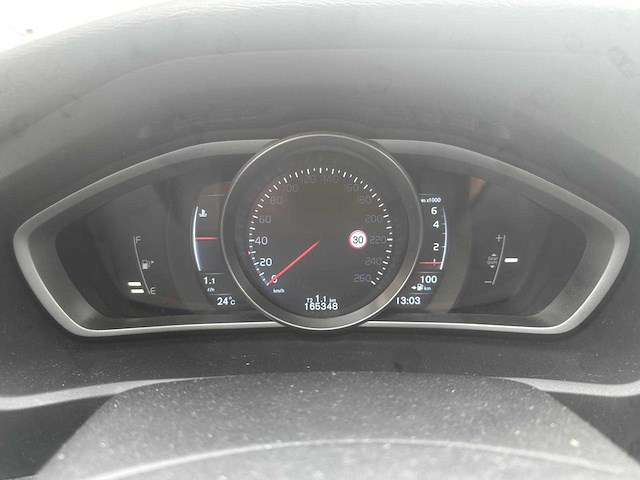 Volvo v40 2.0 t3 summum* n-132-xj - afbeelding 4 van  17