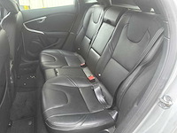Volvo v40 2.0 t3 summum* n-132-xj - afbeelding 14 van  17