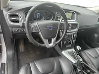 Volvo v40 2.0 t3 summum* n-132-xj - afbeelding 2 van  17