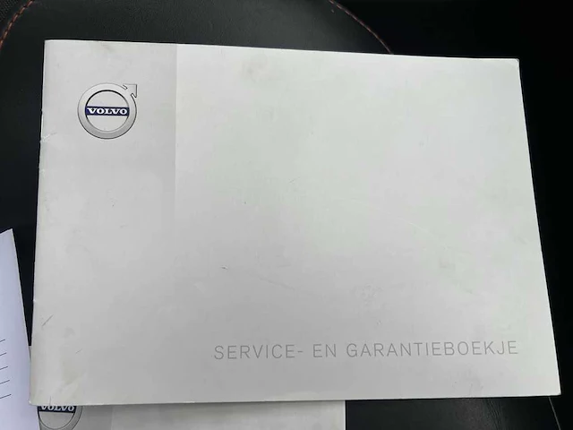 Volvo v40 cross country 2.0 t3 ocean race | gx-998-g - afbeelding 26 van  27