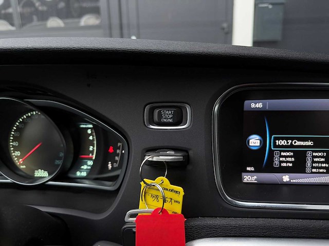 Volvo v40 cross country t4 5-cil awd | 2013 | personenauto - afbeelding 17 van  24