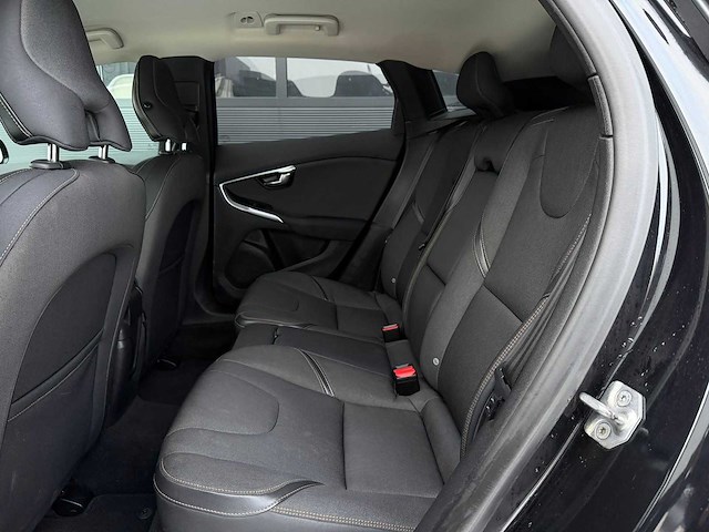 Volvo v40 cross country t4 5-cil awd | 2013 | personenauto - afbeelding 13 van  24