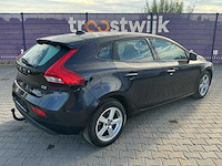 Volvo v40 personenauto - afbeelding 2 van  6