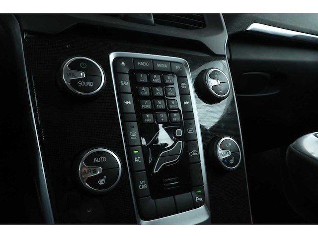 Volvo v40 t3 nordic 2.0 154pk 2017 (origineel-nl), nn-269-x - afbeelding 14 van  25