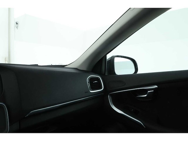 Volvo v40 t3 nordic 2.0 154pk 2017 (origineel-nl), nn-269-x - afbeelding 17 van  25