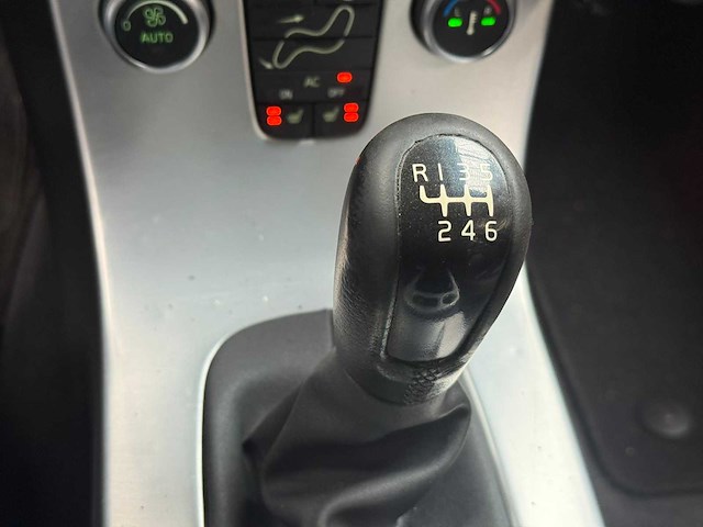 Volvo v50 1.6 d2 s s limited edition, 01-tnj-1 - afbeelding 5 van  17