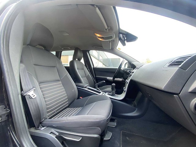 Volvo v50 1.6 d2 sport 2011 | 07-pns-1 - afbeelding 21 van  31