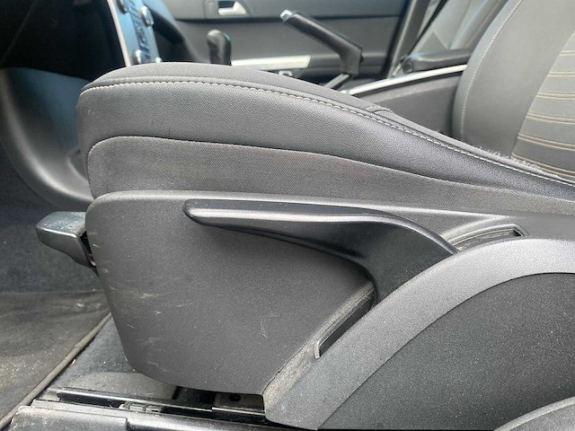 Volvo v50 1.6 d2 sport 2011 | 07-pns-1 - afbeelding 30 van  31