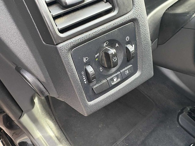 Volvo v50 1.6 d2 s/s r-d.proed, pp-533-j - afbeelding 13 van  28