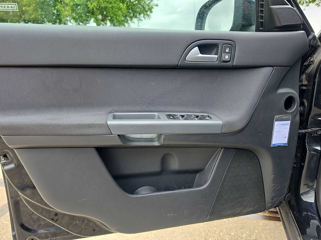 Volvo v50 1.6 kinetic | 26-kxp-9 i - afbeelding 7 van  30