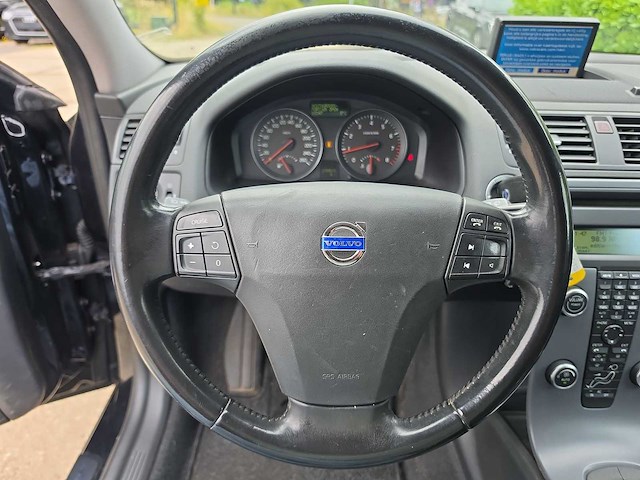 Volvo v50 1.6 kinetic | 26-kxp-9 i - afbeelding 11 van  30