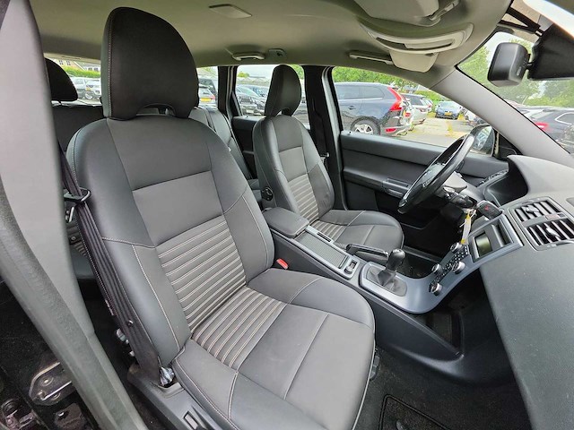 Volvo v50 1.6 kinetic | 26-kxp-9 i - afbeelding 19 van  30